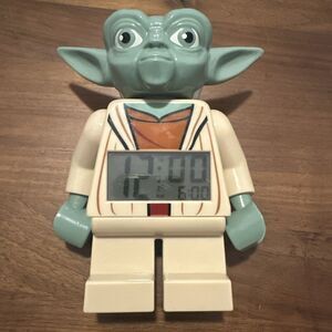 LEGO - Star Wars Yoda  7 Inch Tall Figurine Digital Alarm Clock - Works